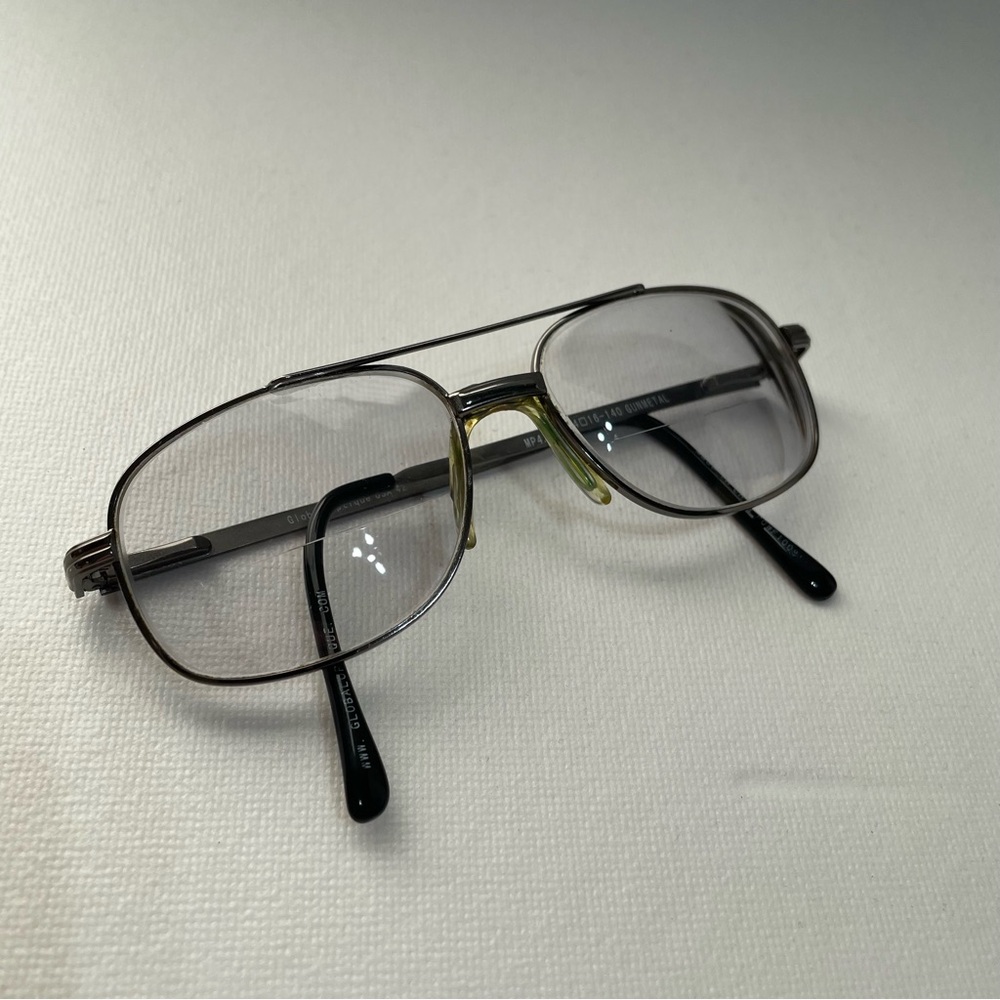 Men’s Aviator Style Glasses